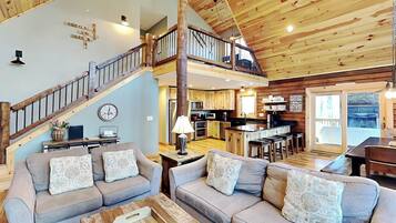 House (5 Bedrooms) | Kemudahan hartanah