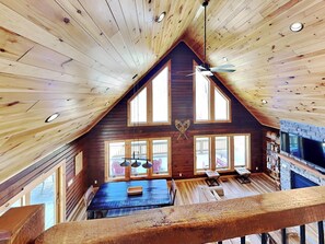 House (5 Bedrooms) | Property amenity