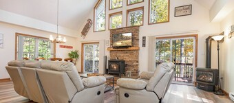 Serenity Chalet by Taylor Made Deep Creek