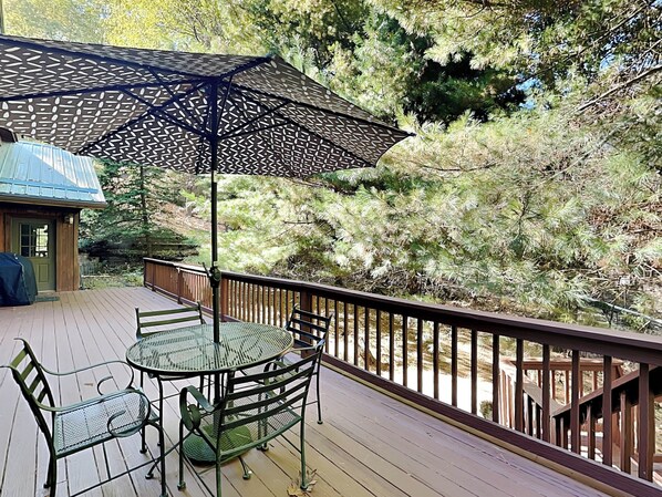 House (5 Bedrooms) | Property amenity