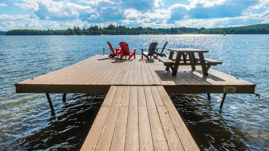 Shoreline Chateau