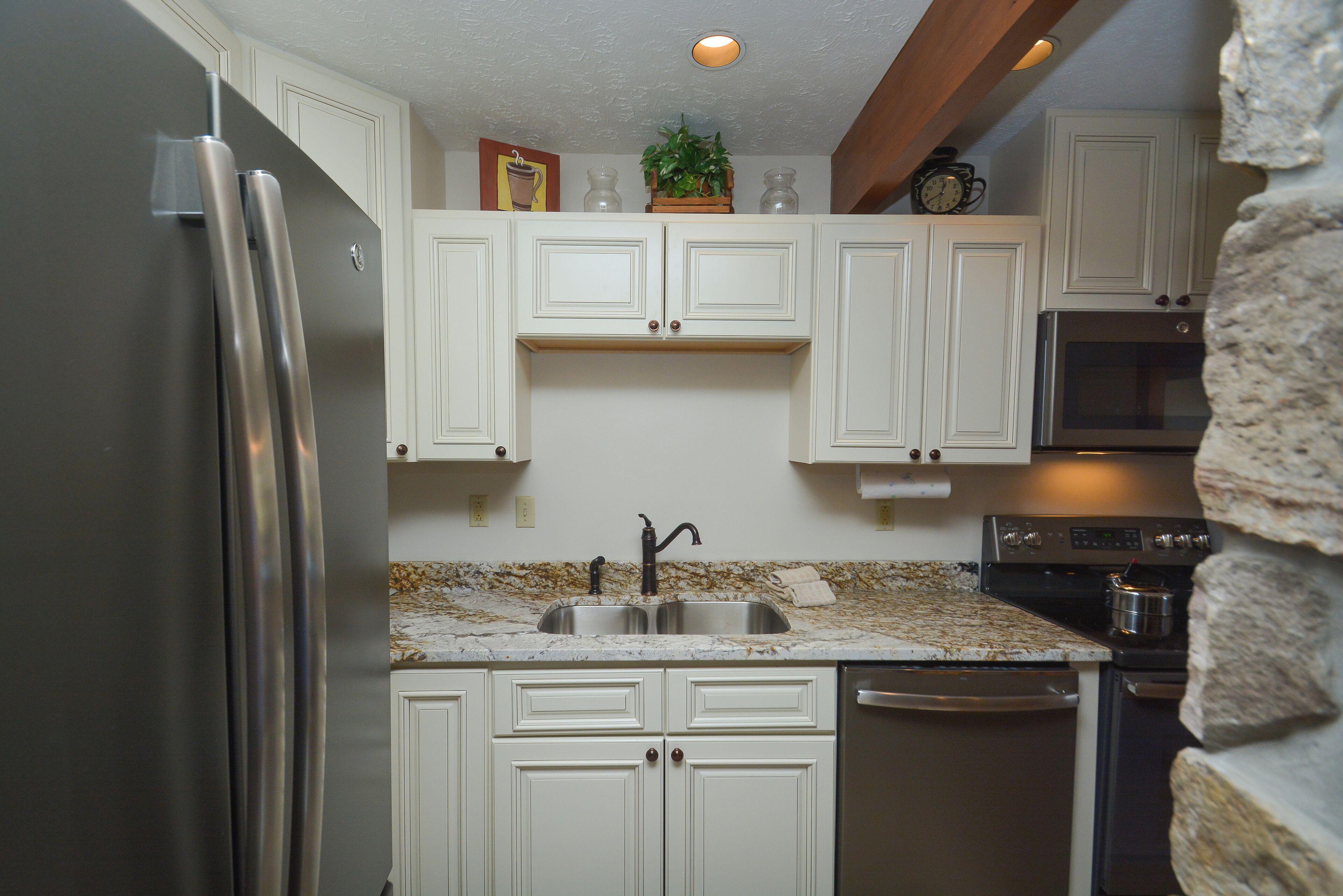 Studio (4 Bedrooms) | Property amenity