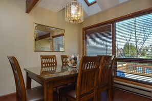 Studio (4 Bedrooms) | Property amenity - Ski Harbor 07 by Taylor Made Deep Creek (McHenry)