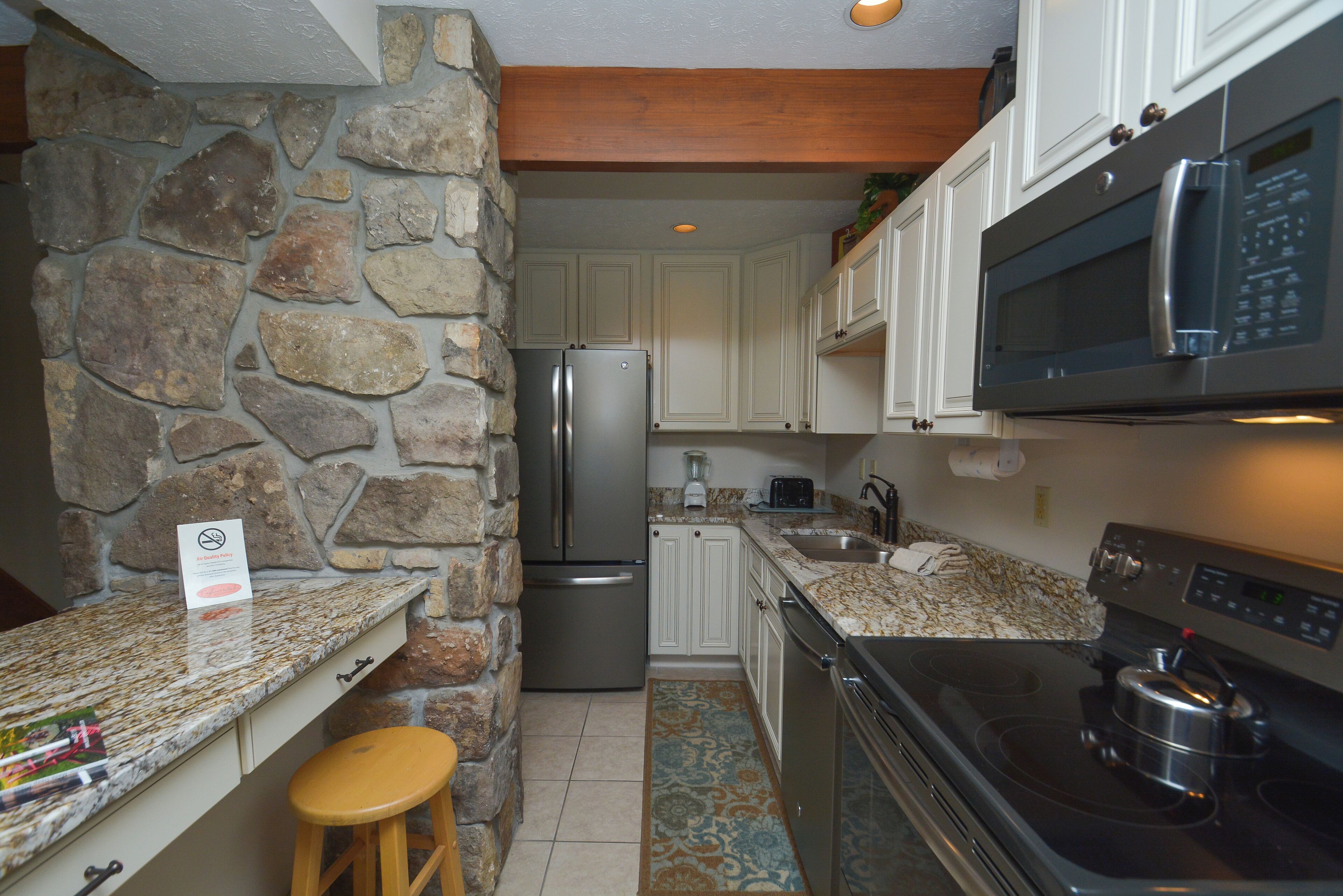 Studio (4 Bedrooms) | Property amenity