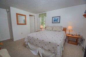 Studio (2 Bedrooms) | Property amenity - Ski Harbor 45 by Taylor Made Deep Creek (McHenry)