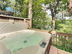House (3 Bedrooms) | Property amenity