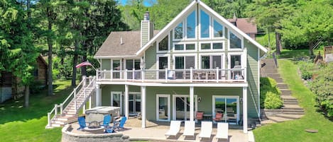 House (4 Bedrooms) | Depan hartanah