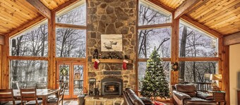 Slip Away Chalet by Taylor Made Deep Creek