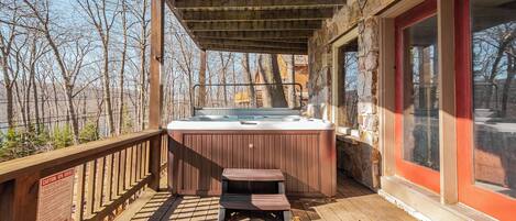 House (4 Bedrooms) | Property amenity