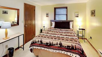 House (2 Bedrooms) | Property amenity