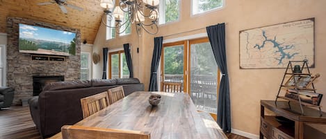 Nhà (5 Bedrooms) | Tiện nghi, dịch vụ nơi lưu trú