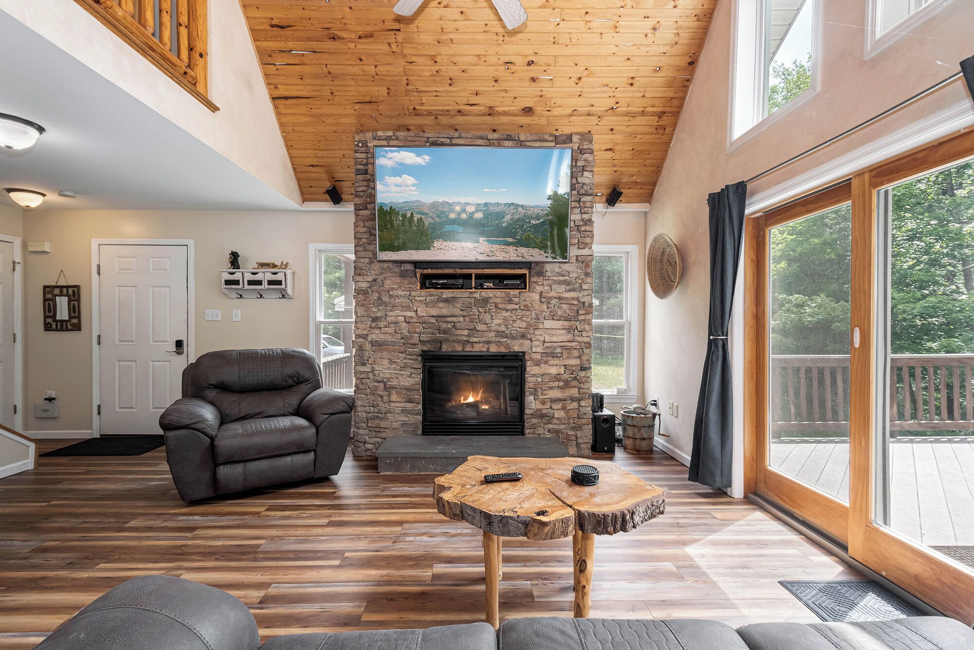 House (5 Bedrooms) | Property amenity