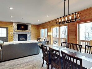 House (5 Bedrooms) | Property amenity - Space Mountain by Taylor Made Deep Creek (McHenry)