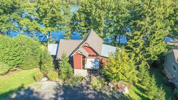 House (4 Bedrooms) | Property amenity