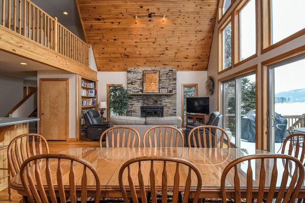 Casa (4 Bedrooms) | Servicio de la propiedad