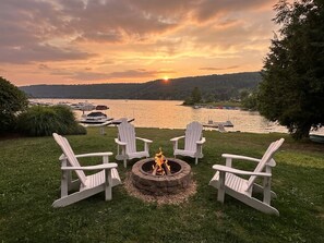 House (4 Bedrooms) | Property amenity - Sunny Boy by Taylor Made Deep Creek (McHenry)