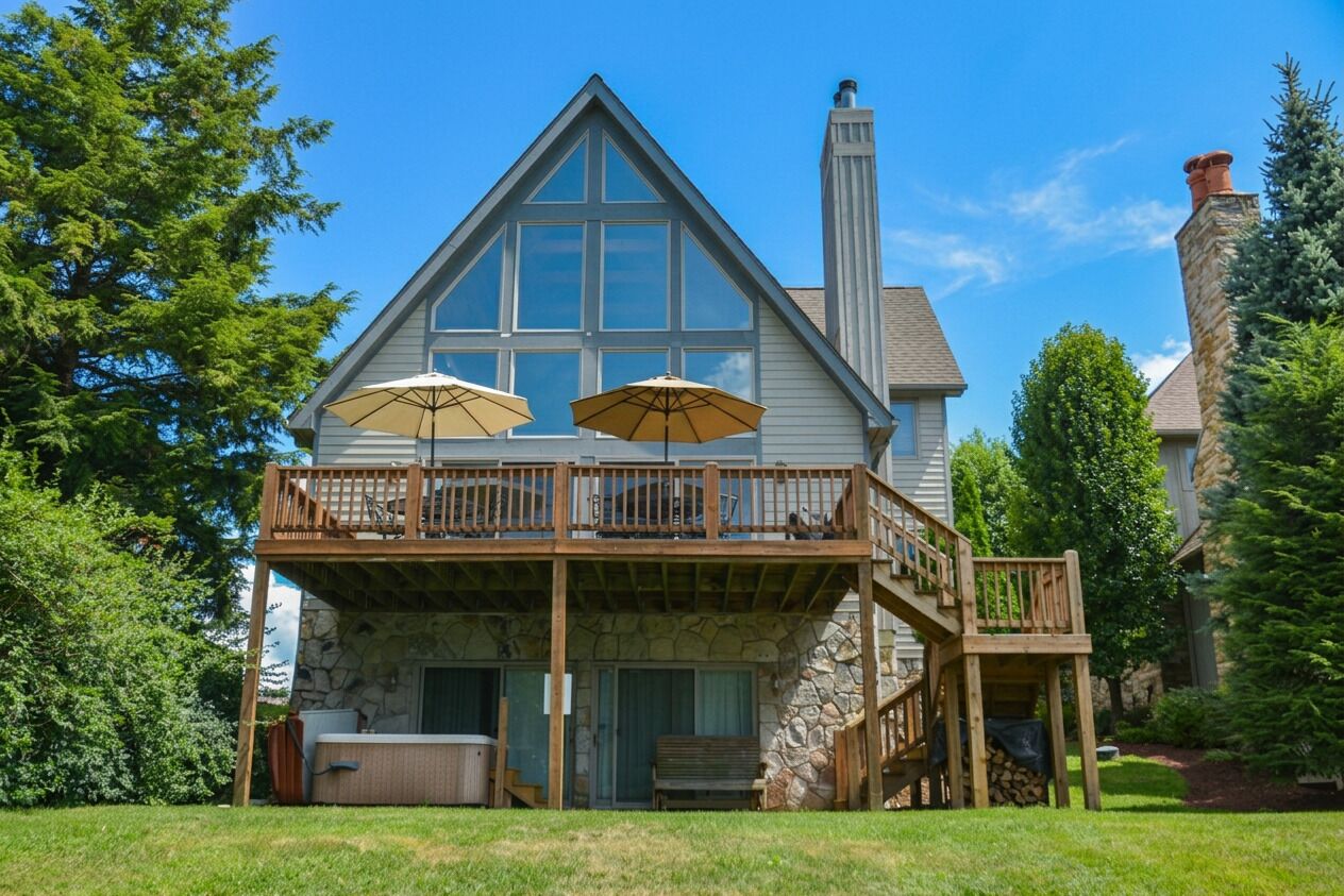 House (4 Bedrooms) | Front of property