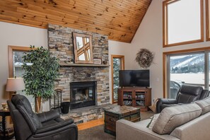 House (4 Bedrooms) | Property amenity - Sunny Boy by Taylor Made Deep Creek (McHenry)