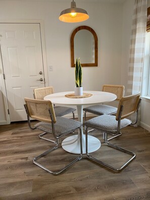 Dining - Recently renovated 1960's Bungalow centrally located in East Austin (Austin)