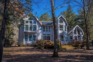 House (4 Bedrooms) | Property amenity - Sunset View by Taylor Made Deep Creek (Swanton)