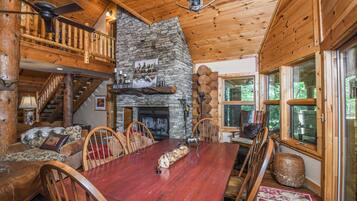House (3 Bedrooms) | Property amenity