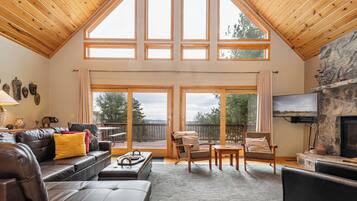 House (4 Bedrooms) | Property amenity