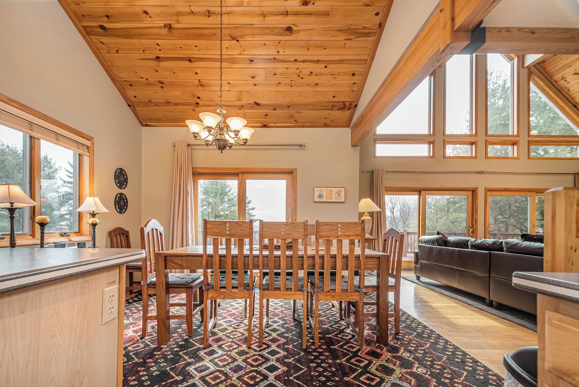 House (4 Bedrooms) | Property amenity