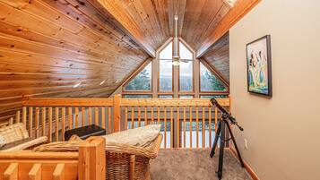 House (4 Bedrooms) | Property amenity