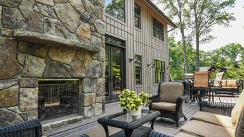 House (Multiple Bedrooms) | Property amenity