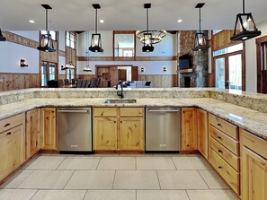 House (Multiple Bedrooms) | Property amenity