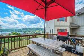 House (4 Bedrooms) | Property amenity