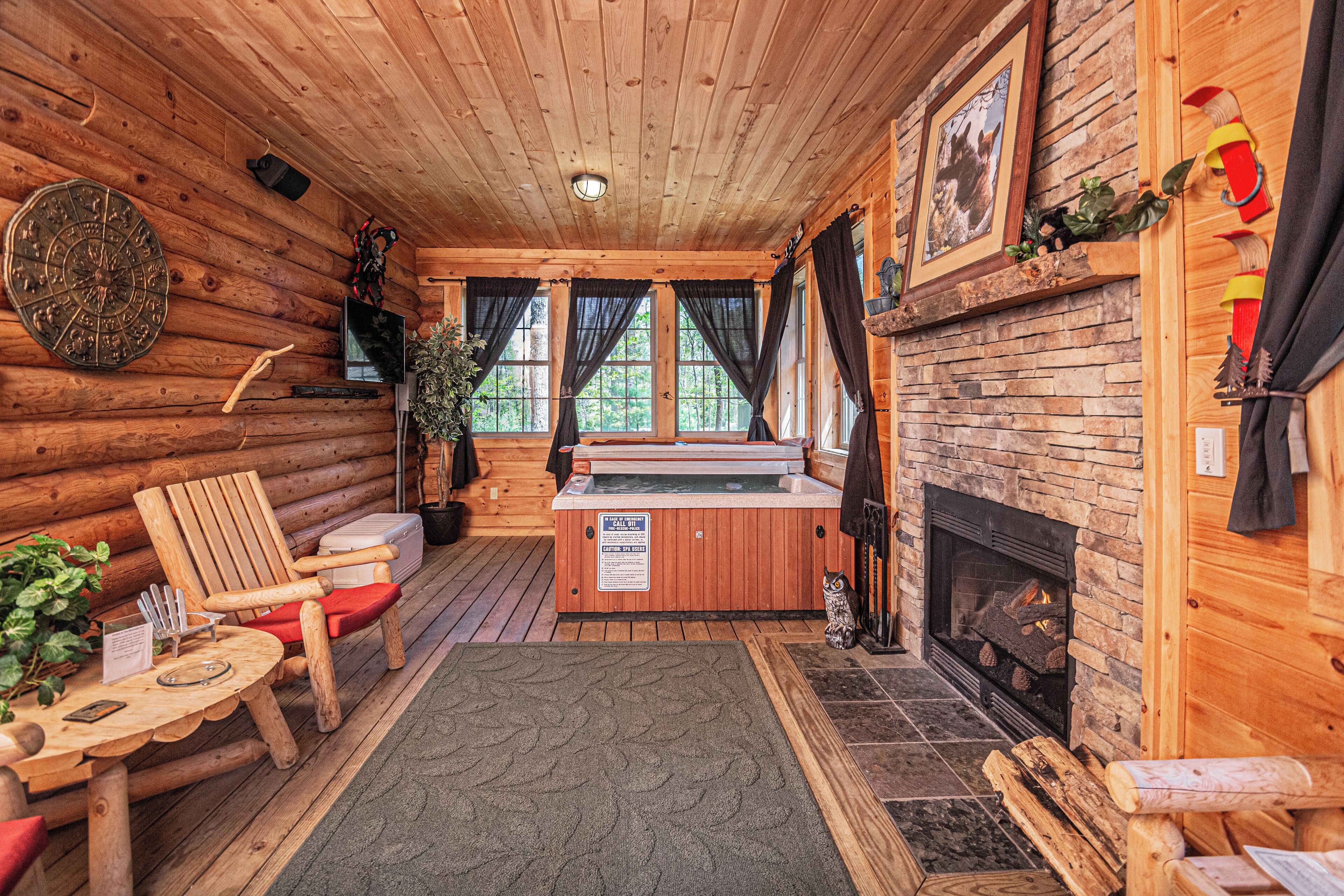 House (3 Bedrooms) | Property amenity