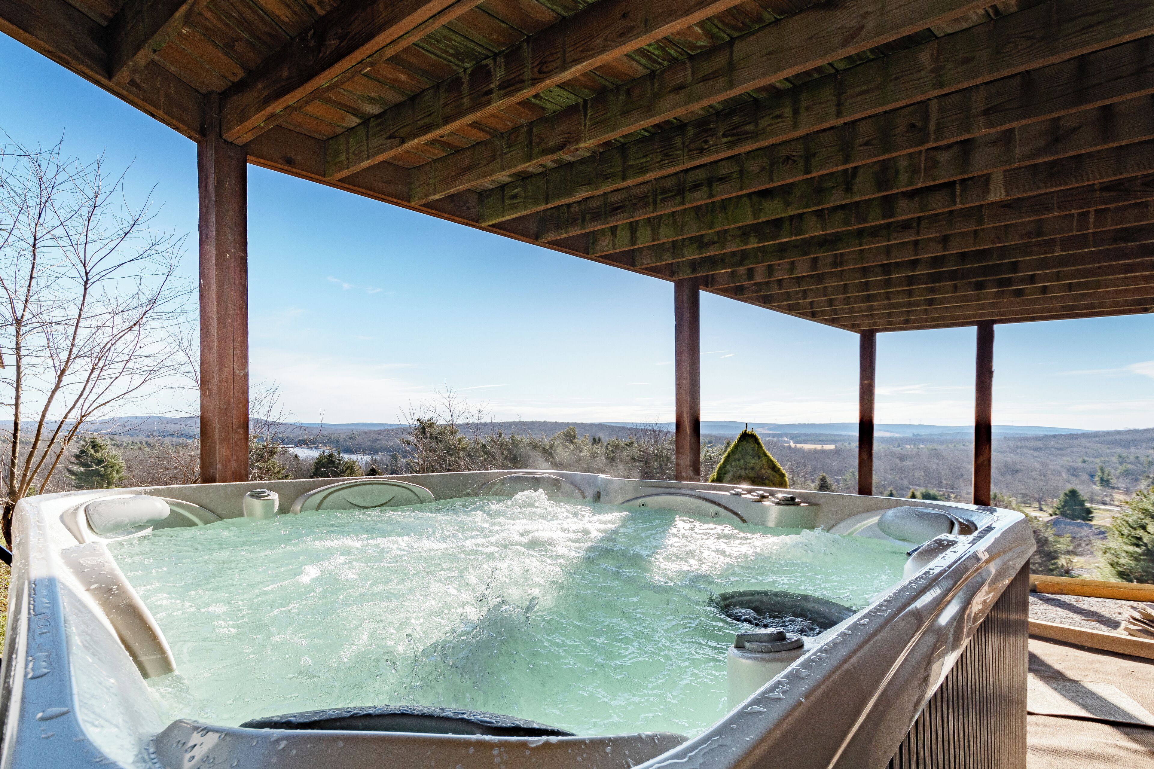 House (3 Bedrooms) | Property amenity