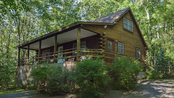 House (3 Bedrooms) | Front of property