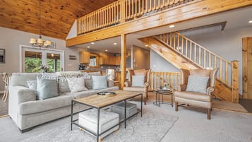 House (5 Bedrooms) | Property amenity