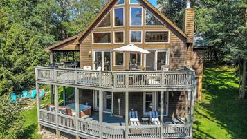 House (5 Bedrooms) | Terrace/patio