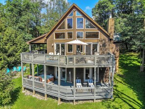 House (5 Bedrooms) | Terrace/patio