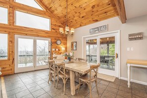 House (5 Bedrooms) | Property amenity