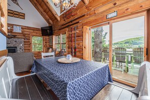 6 개의 침실, 각각 다른 스타일의 인테리어, 각각 다르게 가구 비치, 무료 WiFi