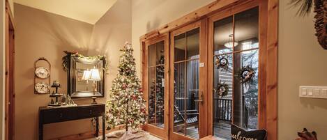 Studio (4 Bedrooms) | Property amenity