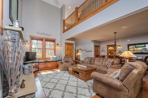 House (4 Bedrooms) | Property amenity - Trailside Tranquility by Taylor Made Deep Creek (Oakland)