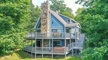 House (4 Bedrooms) | Front of property