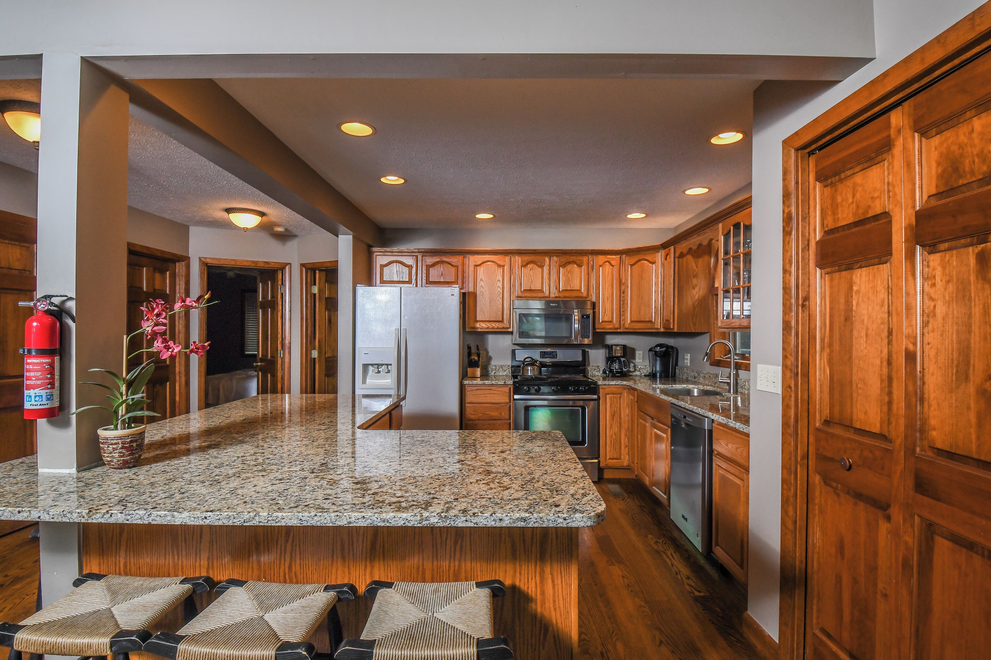 Rumah (4 Bedrooms) | Fasilitas properti