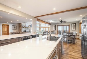 Maison (Multiple Bedrooms) | Équipement de l’hébergement