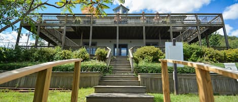 Casa (5 Bedrooms) | Servicio de la propiedad