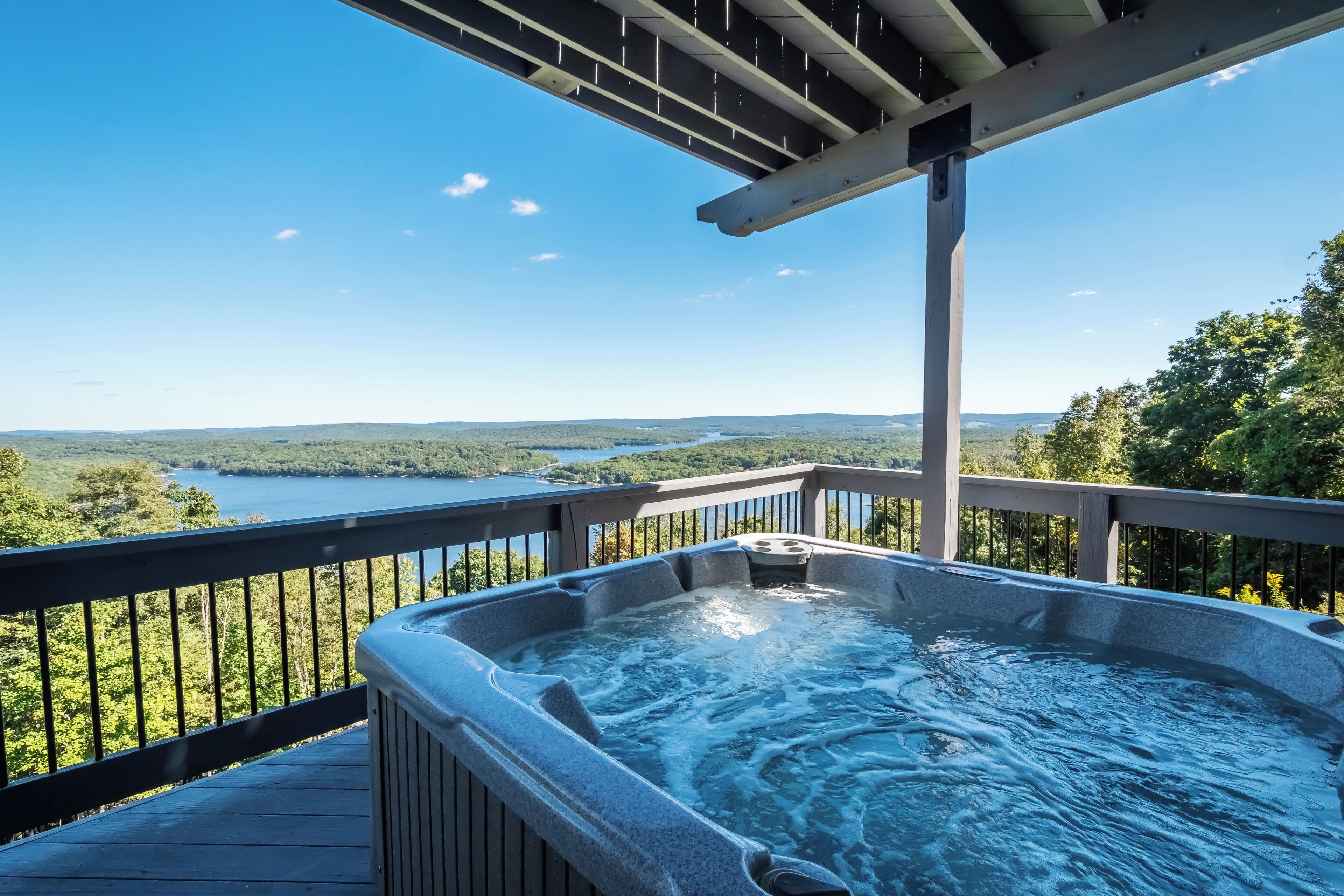 House (5 Bedrooms) | Property amenity