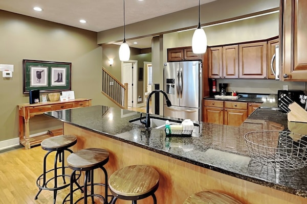 House (3 Bedrooms) | Property amenity