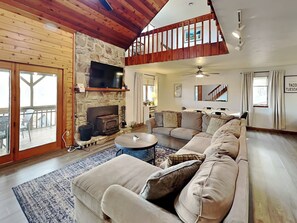 House (3 Bedrooms) | Property amenity - Views & Brews by Taylor Made Deep Creek (Oakland)