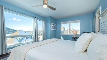 Maison, plusieurs lits, bain à remous | 4 chambres, décoration personnalisée, ameublement personnalisé