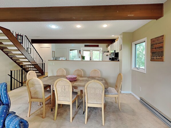 Studio (2 Bedrooms) | Property amenity